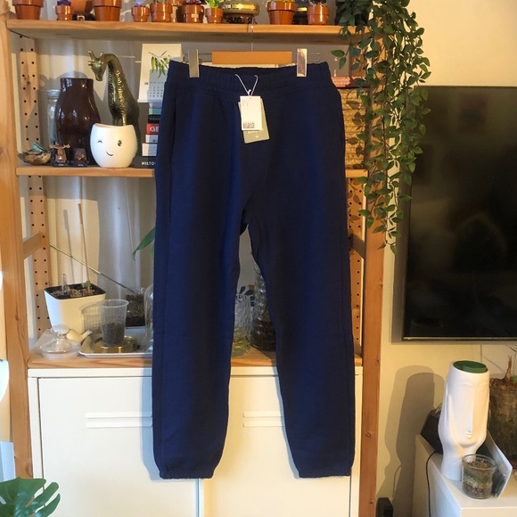 H & M 2-PIECE SWEATSHIRT AND JOGGERS SET - Picture 7 of 13